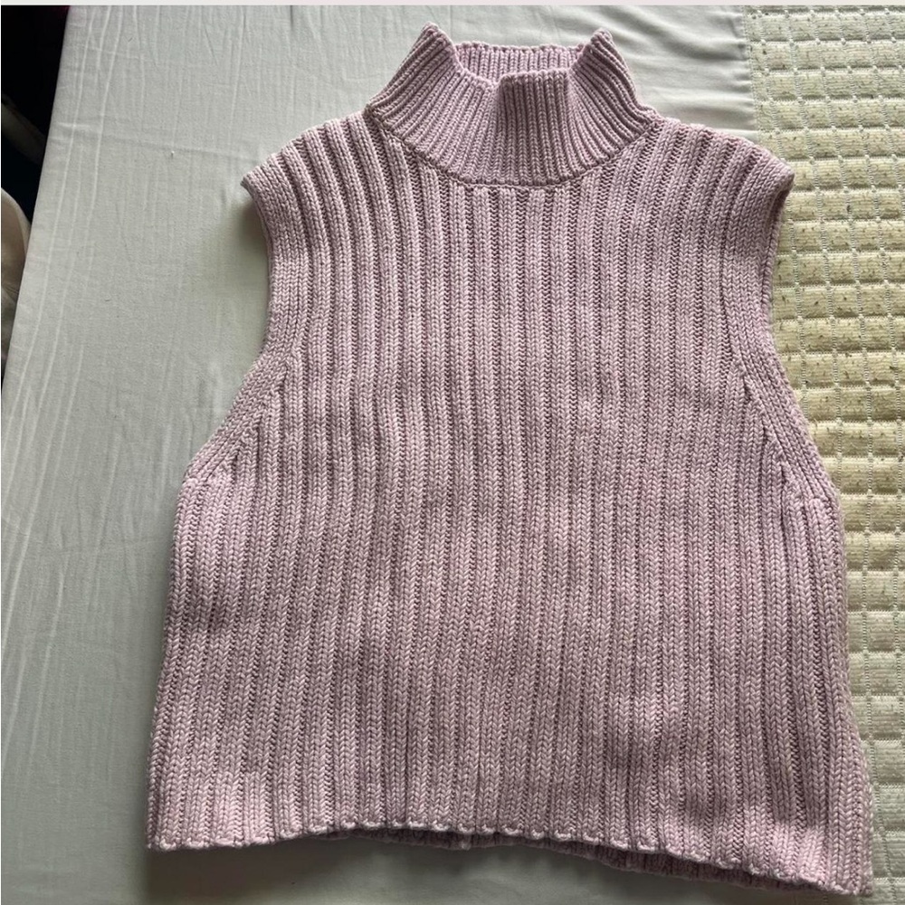 Zara Lilac Sleeveless Turtleneck Sweater